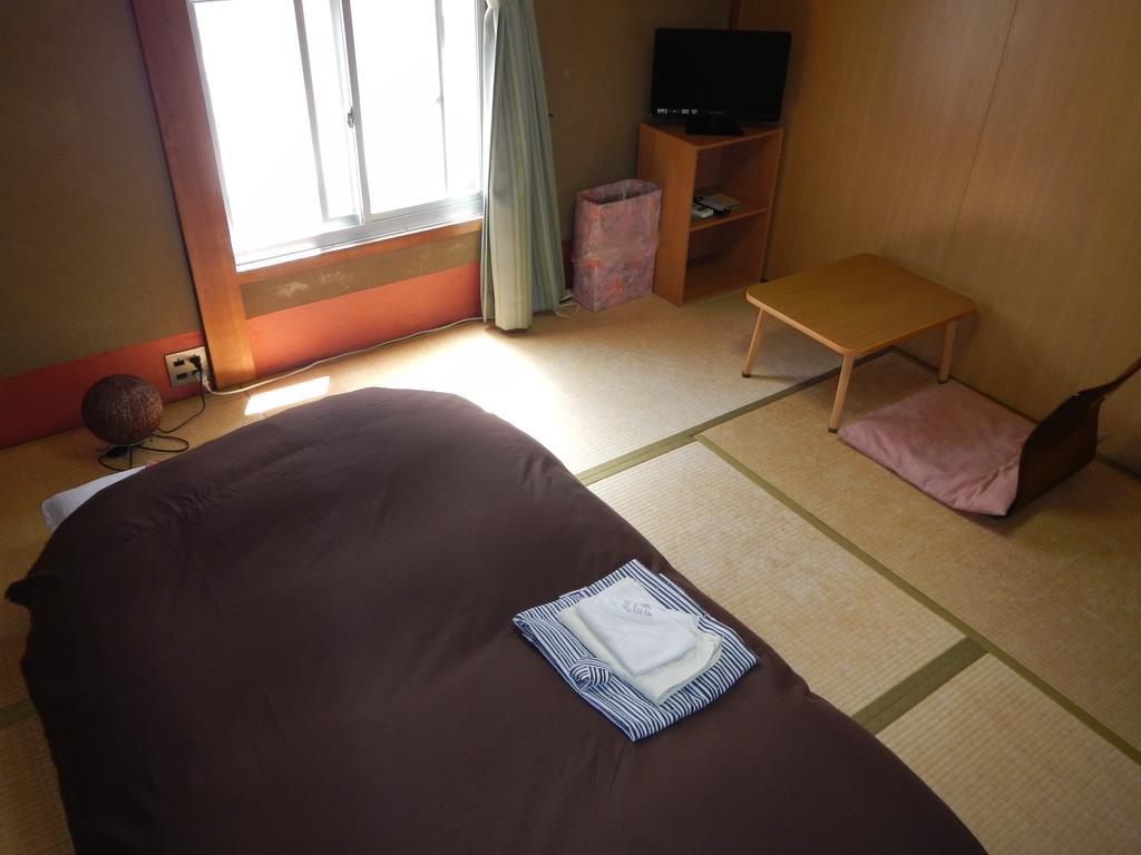 Guest Inn Chita Kyoto Exterior photo